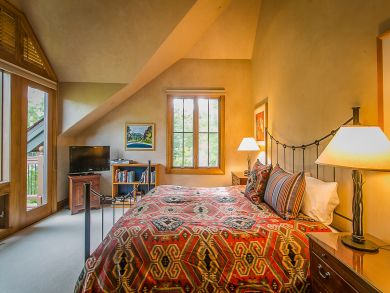A Snowmass Four Bedrooms Rental with Great Views Available ! A Snowmass Four Bedrooms Rental with Great Views Available !